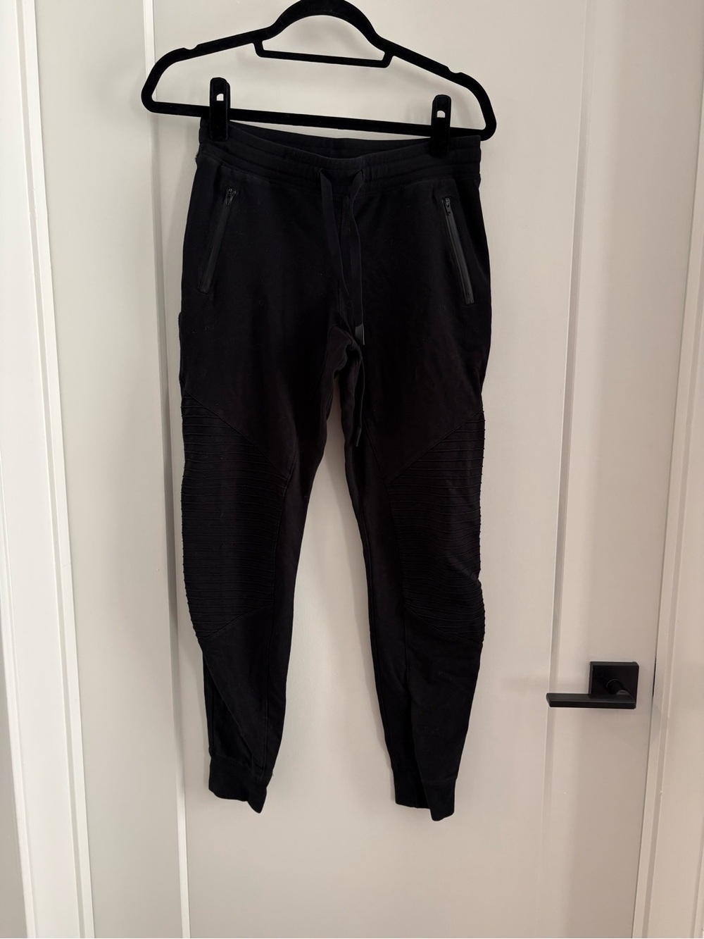 ALO Yoga Black Ribbed-Knee Joggers